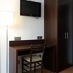 Vtz Plaza Espana Szálloda 2*