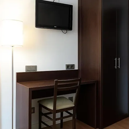 Vtz Plaza Espana 호텔 2*